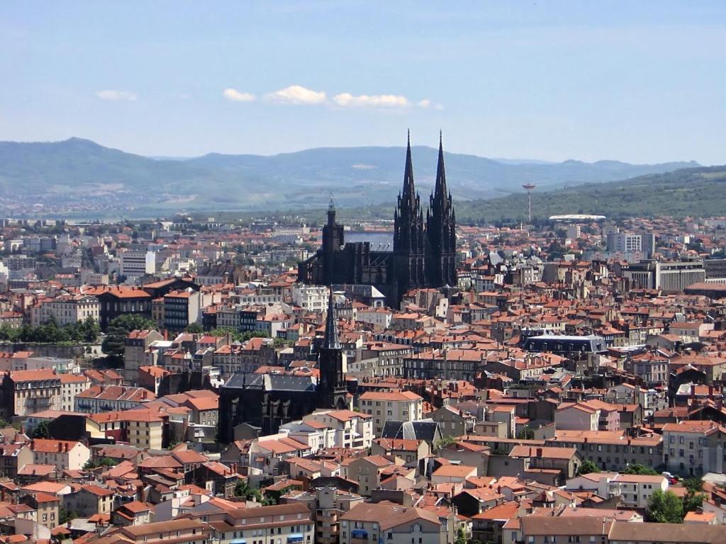 1Er Mai Apartment Clermont-Ferrand Bagian luar foto
